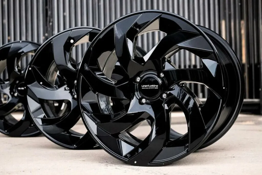 Enjoliveurs Uberturbine Tesla pour design minimaliste : enjoliveurs Uberturbine pour un design épuré et minimaliste