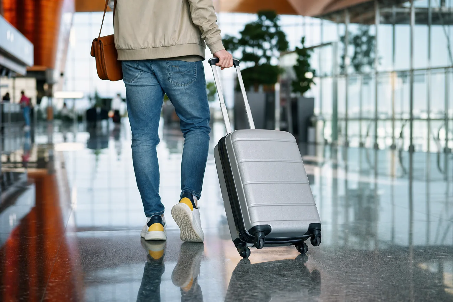 Combien de temps avant le décollage faut-il arriver à l'aéroport ?